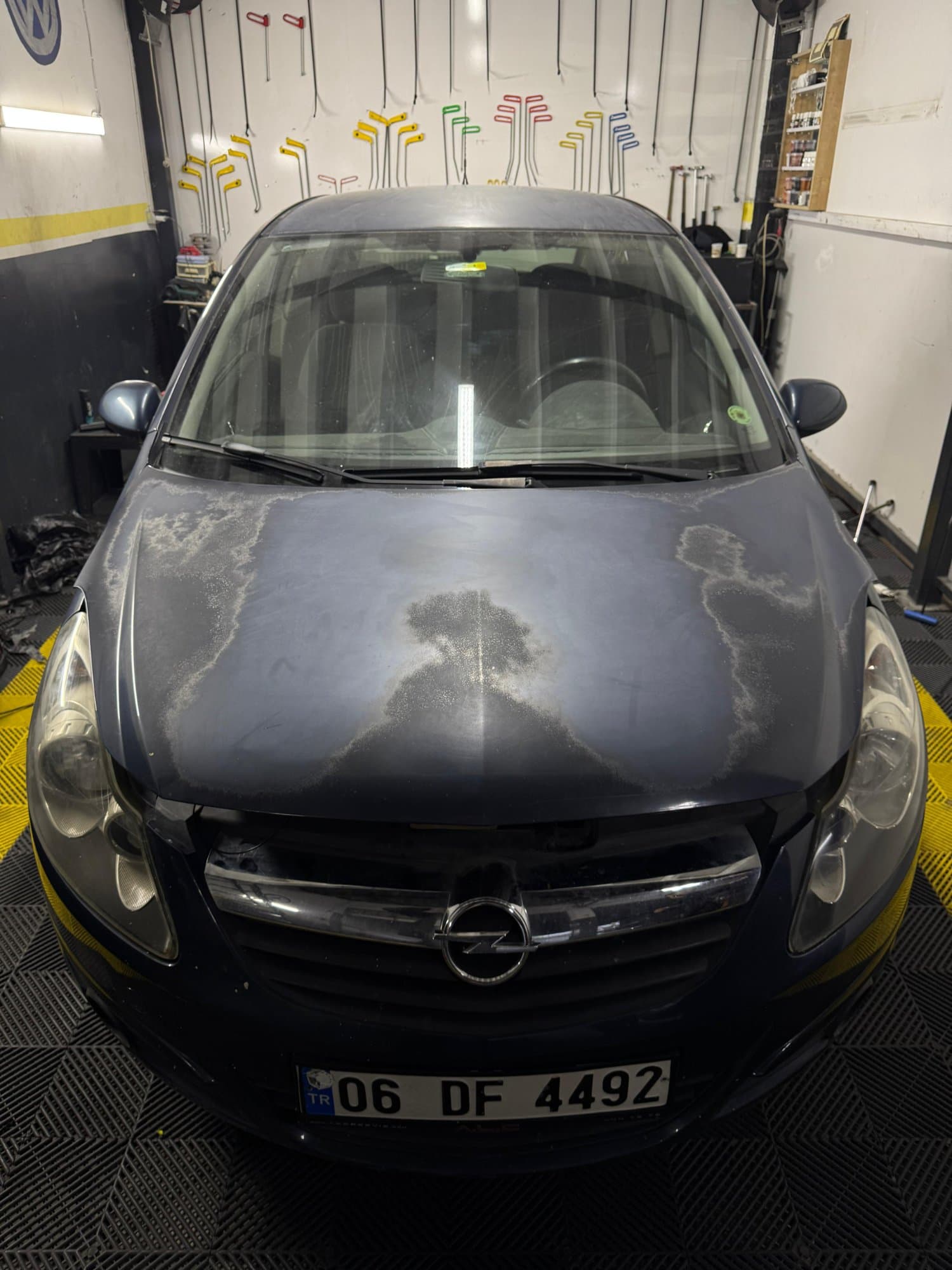 Dolu Hasarı Onarımı — Öncesi